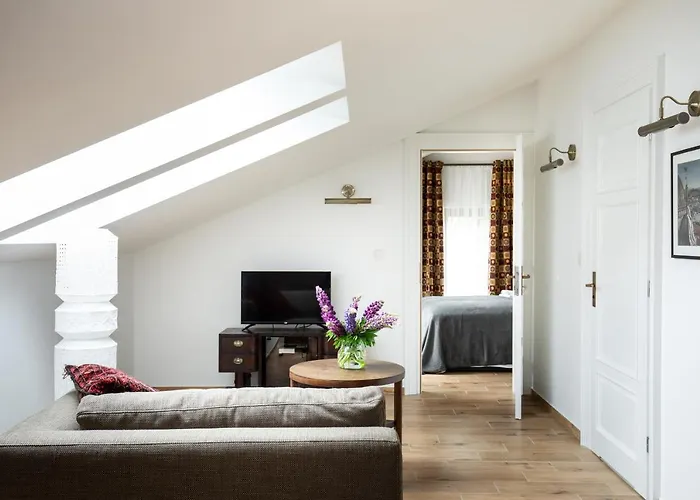 Pałac Zieleniewskich Apartamenty św Marka 31